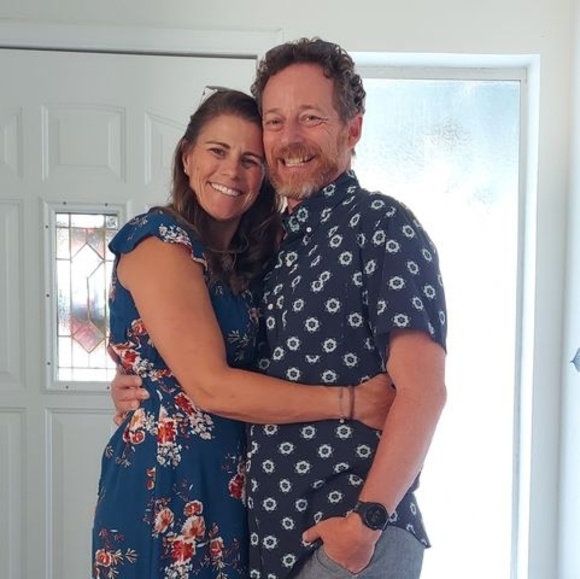 Meet your Posher, Jennifer - Picture 1 of 1